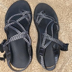 Chaco Sandels brand new